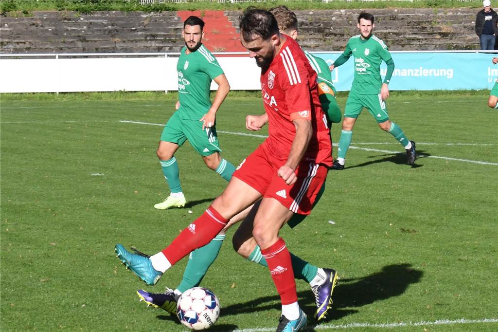 Der Lüner SV bleibt auch im sechsten Spiel in Serie ungeschlagen. Gegen den BSV Schüren gewann der LSV mit 3:1.