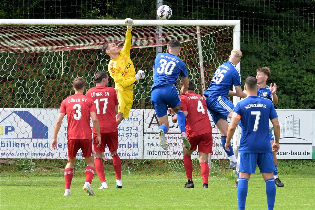 Der Lüner SV verlor gegen den Holzwickeder SC mit 0:3.