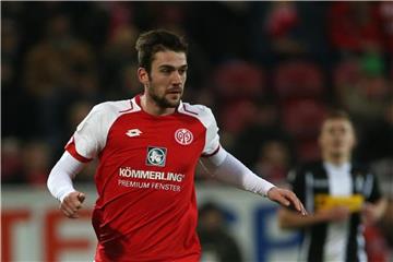Der Mainzer Abwehrchef Stefan Bell steht gegen Leipzig vor der Rückkehr in die Startelf. Foto: Thomas Frey