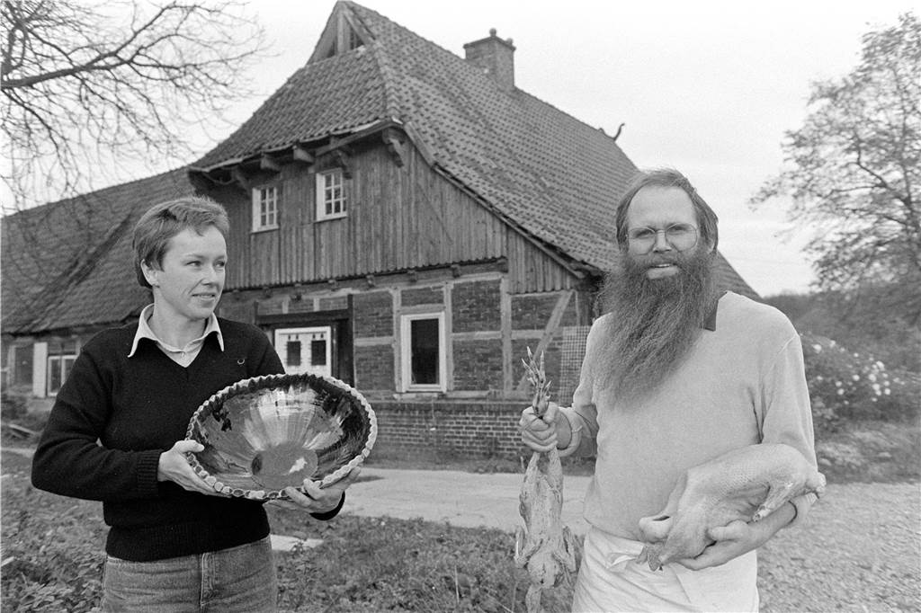 Der Maler Gilbert Pink machte in den 1980er-Jahren eine alte Gebäudegruppe nahe dem Hof Schulze Wischeler zu einem Hotspot progressiver Kunst.
