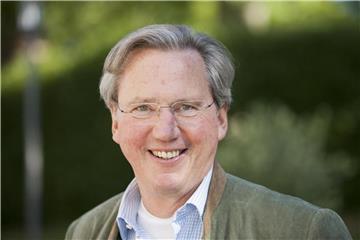 Der Manager Franz-Josef Paefgen ist ehemaliger Vorstandsvorsitzender von Bentley und Bugatti. Foto: Rolf Vennenbernd