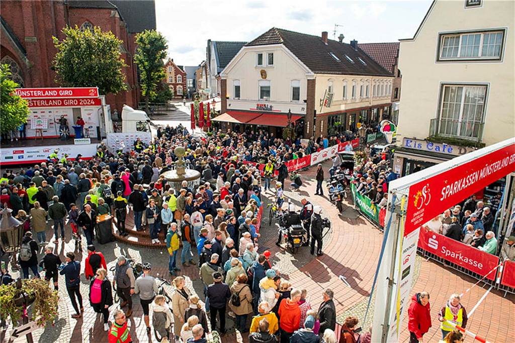 Start des Münsterland Giro ist für Haltern „etwas ganz Besonderes" Menschenmenge