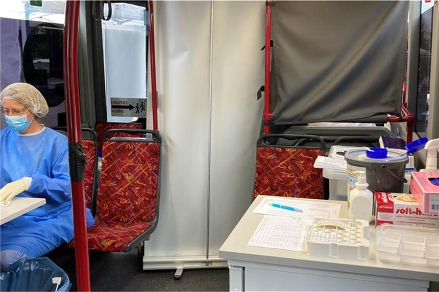 Corona-Schutz: Mobiler Impfbus hält an vielen Orten in Dortmund Der mobile Impfbus wird den Dortmundern im September noch an neun Terminen zur Verfügung stehen.