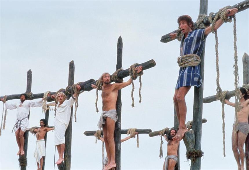 "Das Leben des Brian": Karfreitagsverbot rechtens Der Monty-Python-Klassiker "Das Leben des Brian" (hier die bekannte Kreuzigungsszene) darf Karfreitag nicht gezeigt werden - so fordert es das Landesgesetz.