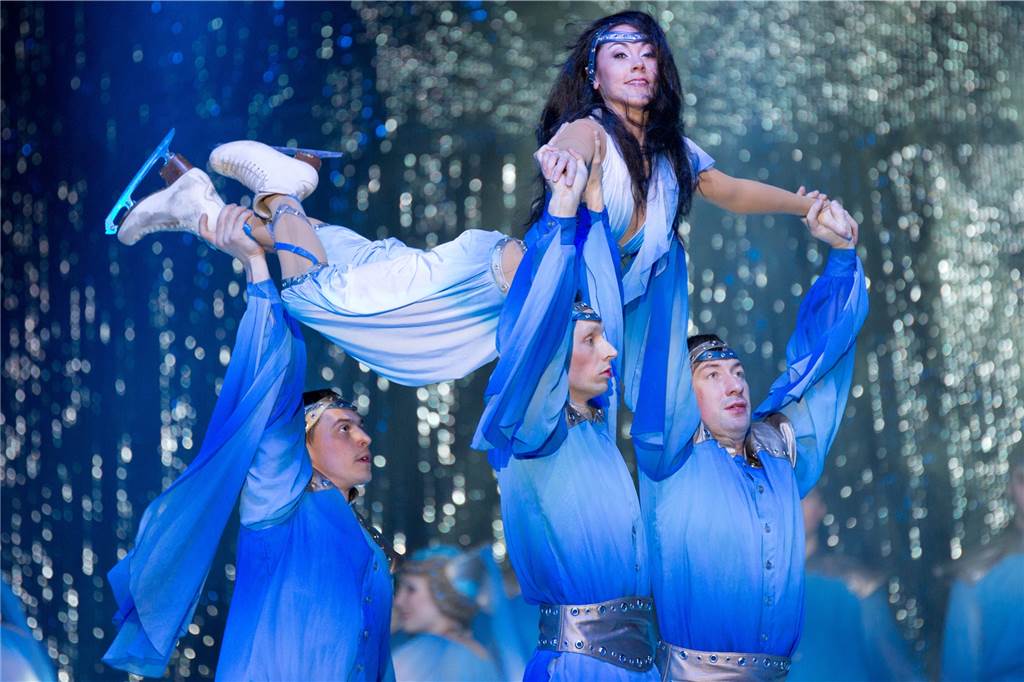 Weihnachtsgeschenke: Diese Events in der Region können Sie noch verschenken Der „Moscow Circus on Ice“ in Aktion.