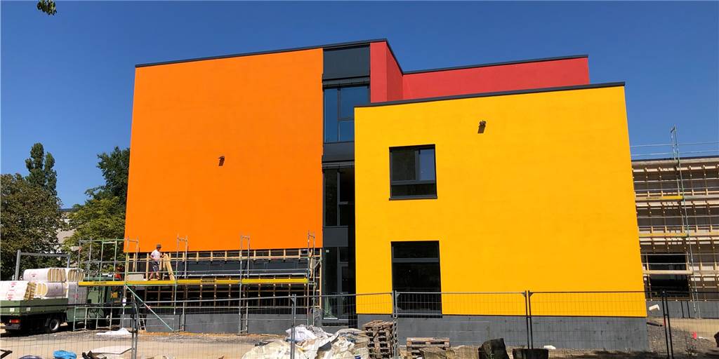 Qualitätsprobleme nach Schul-Neubau: Stadt kündigt Firmen Der Neubau an der Geschwister-Scholl-Gesamtschule macht zwar mittlerweile einen weit fortgeschrittenen Eindruck, fertig ist er aber noch immer nicht