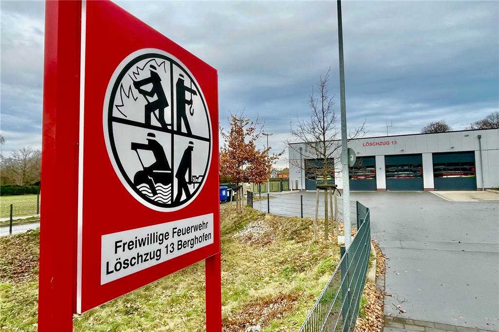 An den Feiertagen im Dienst: Wenn der Melder piept, geht es los Freiwillige Feuerwehr in Berghofen