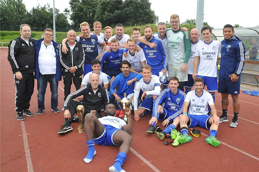 Neuzugänge schießen den SV Wacker Obercastrop zum Titel Der neue Castrop-Rauxeler Stadtmeister: der Landesligist SV Wacker Obercastrop.