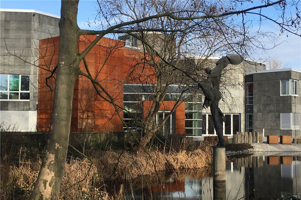 Phoenix-See, Wilo, Hauptbahnhof: So geht es auf Dortmunds größten Baustellen weiter Der neue Eingangsbereich des Naturkundemuseums ist schon lange fertig. Mit einer Neueröffnung in 2019 dürfte es aber knapp werden.
