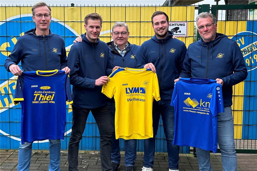 Frank Große-Budde und seine neue Rolle beim SV Herbern: „Der Verein soll enger zusammenwachsen“ Der neue Fußballvorstand präsentiert sich beim SV Herbern bei einem Symbolfoto als Team.
