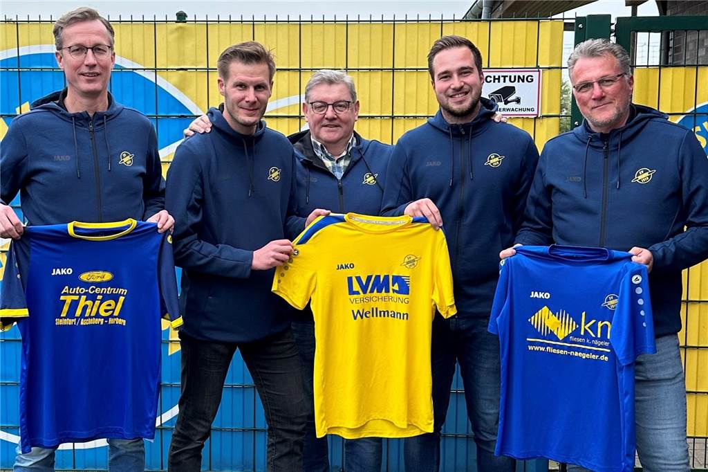 SV Herbern präsentiert zwei neue Sportliche Leiter: Ludger Staar übernimmt eine Sonderrolle Der neue Fußballvorstand beim SV Herbern: Ralf Hesselmann (v.l.), Dominik Reher, Ludger Staar, Florian Goßheger und Frank Große-Budde.