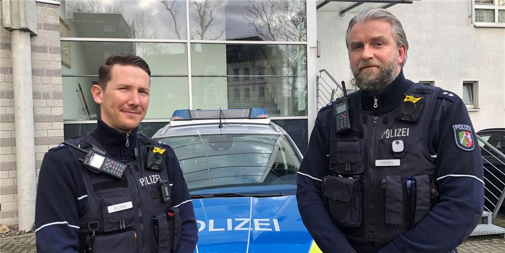 „Qualität der Gewaltübergriffe gestiegen“: Markus Häbel sieht Problem abseits des Sportplatzes Der neue Kreispokal-Spielleiter Markus Häbel (r.), hauptberuflich Polizeibeamter, erkennt eine neue Qualität an Gewaltübergriffen im Fußball.
