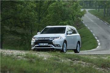 Der neue Mitsubishi Outlander Plug-in-Hybrid soll ab 37.990 Euro kosten. Foto: Mitsubishi