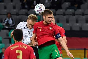 Der Nordkirchener Amos Pieper (2.v.l.) gewann das Finale der U21-Europameisterschaft.