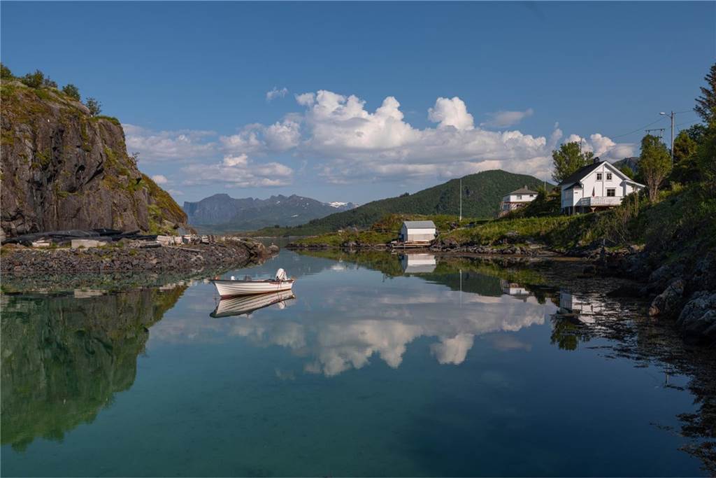 Schwerter reiste 10760 Kilometer quer durch Skandinavien Der Ort Langbaren auf Senja.