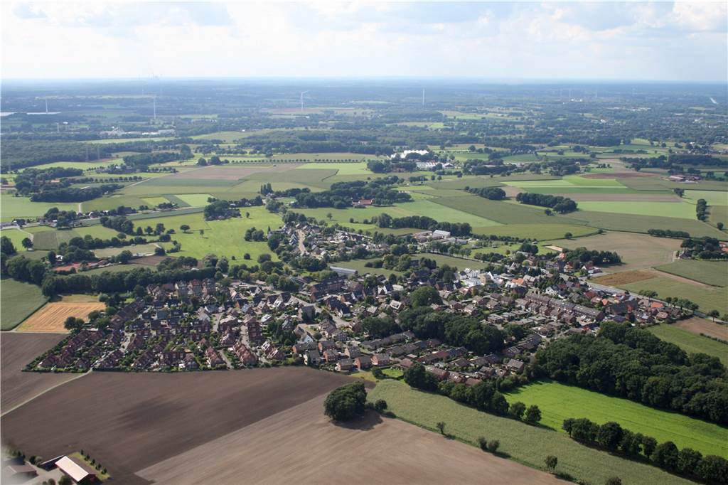 Der Ortsteil-Altendorf-Ulfkotte aus der Luft betrachtet.