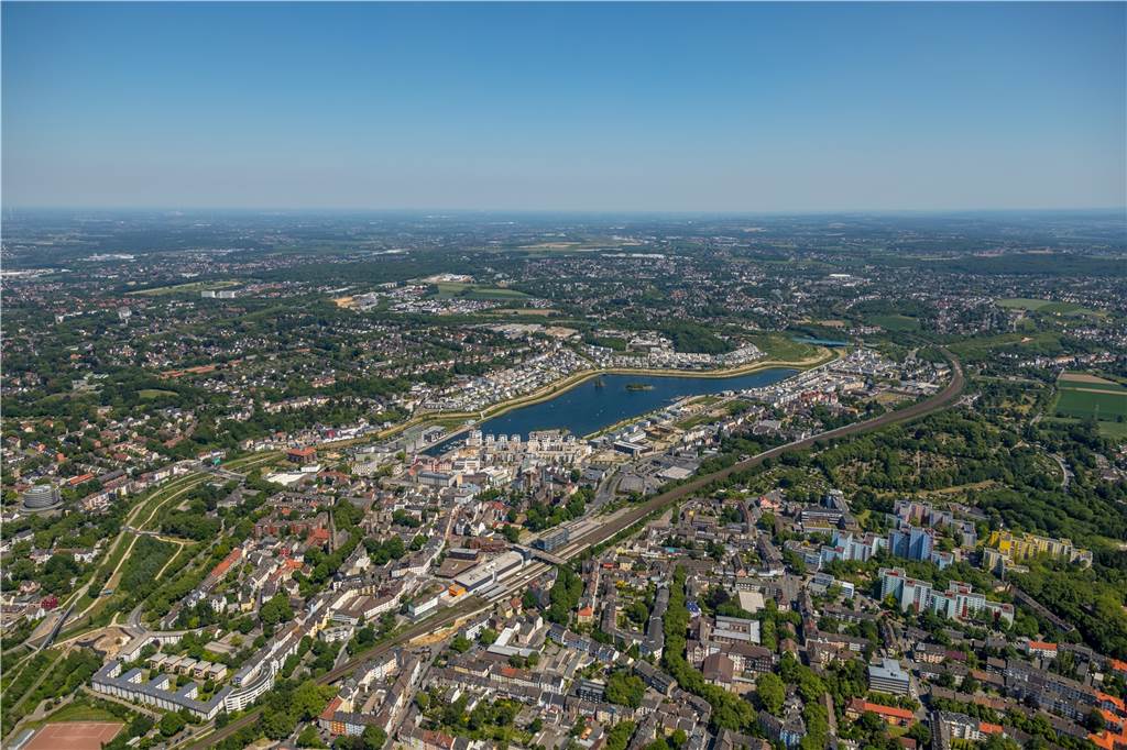 Hörde: Hier gibt es alles, was zum Leben dazugehört Der Phoenix-See hat Hörde verändert.