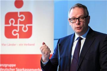 Der Präsident des Sparkassen- und Giroverbandes, Georg Fahrenschon. Foto: Ralf Hirschberger