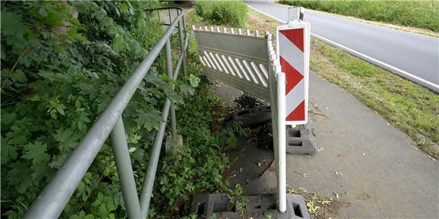 Radweg Cappenberger Damm: Landesbetrieb will Loch provisorisch stopfen