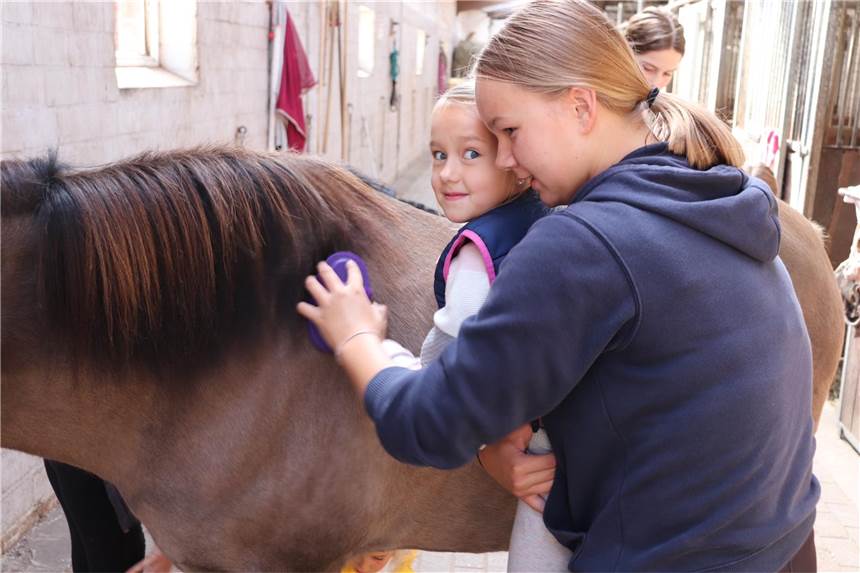 Corona zum Trotz: Schnuppervoltigieren für Kids beim Heeker Reitverein Der Reitverein St. Georg Heek-Nienborg bietet wieder ein Schnuppervoltigieren für Kinder an.