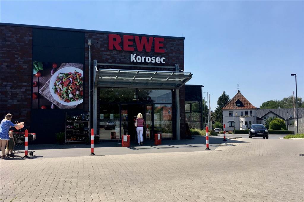 Der Rewe, der nie gebaut werden durfte: Stadt will Grundsatz-Entscheid Der Rewe an der Kirchhörder Straße soll nach dem Willen der Stadt die Nahversorgung in Lücklemberg sichern.