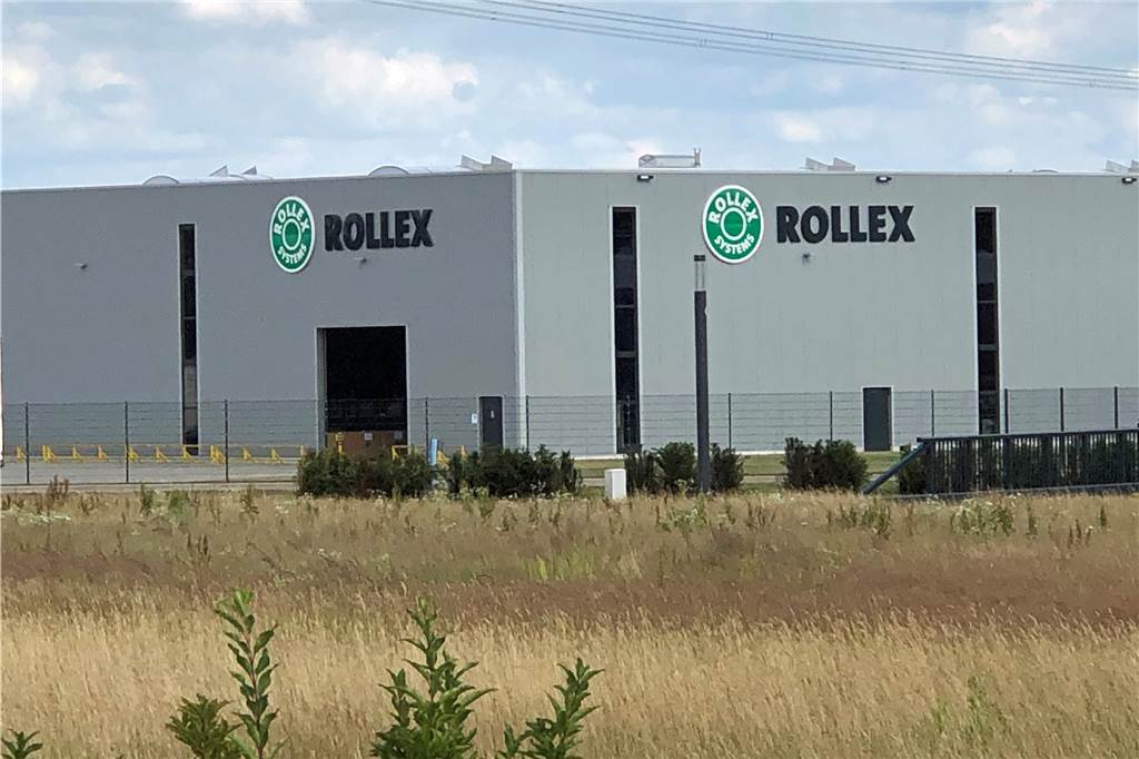 Rollex-Erweiterung schafft neue, hochmoderne Arbeitsplätze Der Rollex-Standort im Gewerbegebiet Wahrbrink-West, Nähe Amazon.
