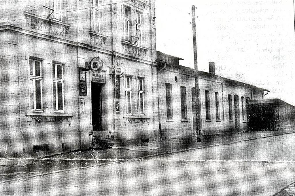 Der Saalbau Bresser an der Cottenburgstraße in Obercastrop.
