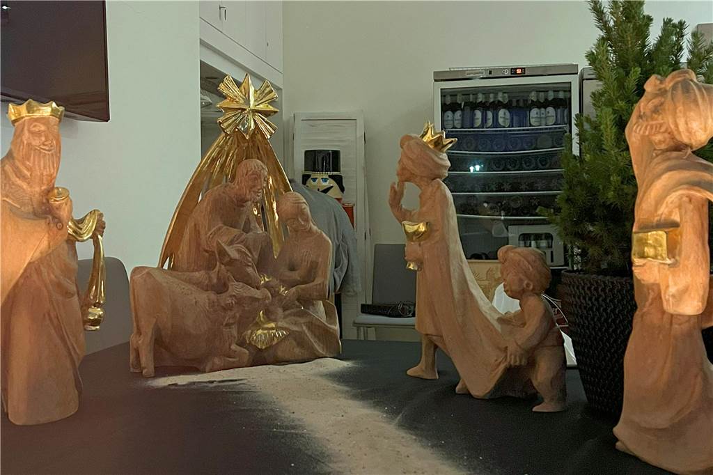 Krippe des Sakralkünstlers Millonig.