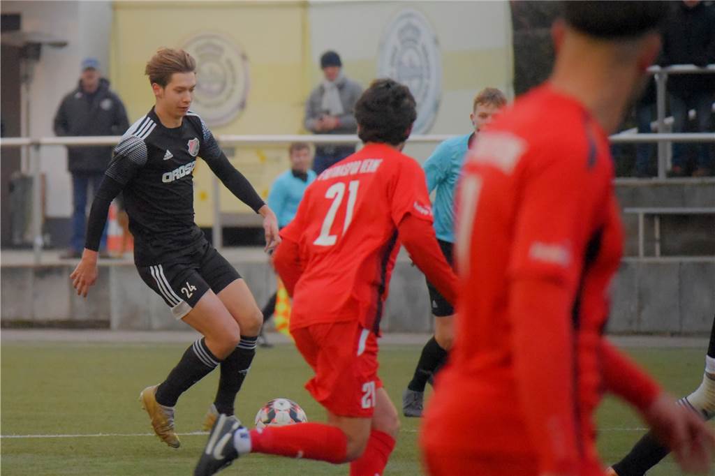 Der SC Berchum Garenfeld hat gegen Firtinaspor Herne 0:0 gespielt.