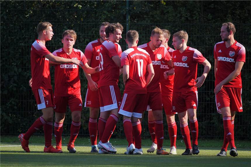 Corona-Verdachtsfall: Das Spiel im südlichsten Zipfel des Sauerlands fällt aus Der SC Berchum Garenfeld ist am Sonntag nicht wie geplant in Wenden am Ball. Wegen eines Corona-Verdachtsfalls fällt die Landesliga-Partie des SC im Sauerland aus.