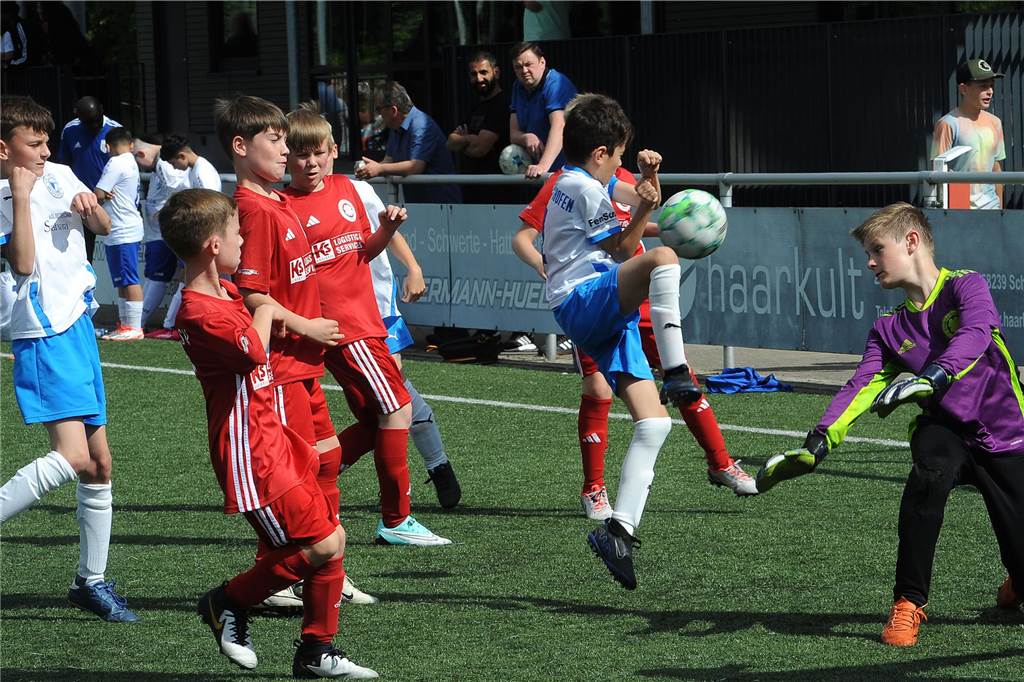 Der SC Berchum/Garenfeld hat die Schwerter Stadtmeisterschaft der E-Junioren gewonnen. 