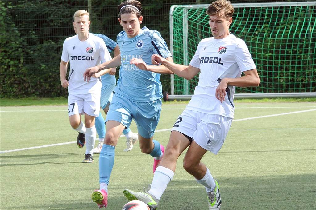 Der SC Berchum/Garenfeld hat gegen den SC Lüdenscheid mit 5:1 gewonnen.