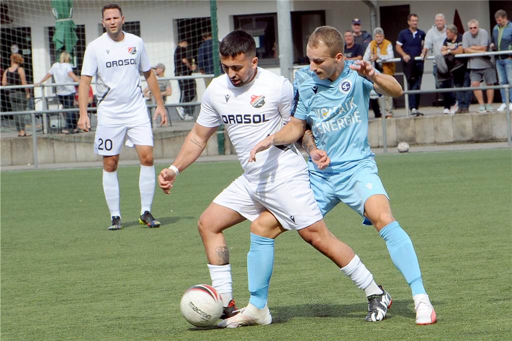 Der SC Berchum/Garenfeld hat gegen den SC Lüdenscheid mit 5:1 gewonnen.