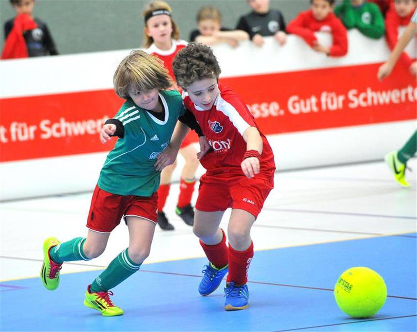 Der SC Berchum/Garenfeld holte in dieser Altersklasse den Titel, indem er sich im Endspiel gegen die SG Eintracht Ergste mit 2:0 durchsetzte.