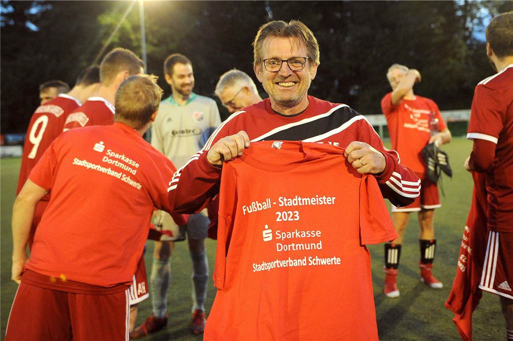 Der SC Berchum/Garenfeld ist Stadtmeister 2023 der Altherrenfußballer. 
