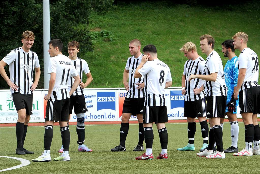 Der SC Hennen hat gegen den SC Lüdenscheid mit 3:1 gewonnen.