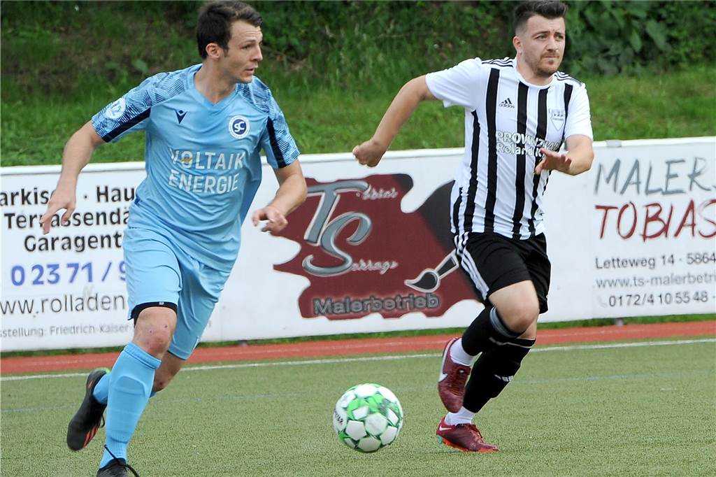 Der SC Hennen hat gegen den SC Lüdenscheid mit 3:1 gewonnen.