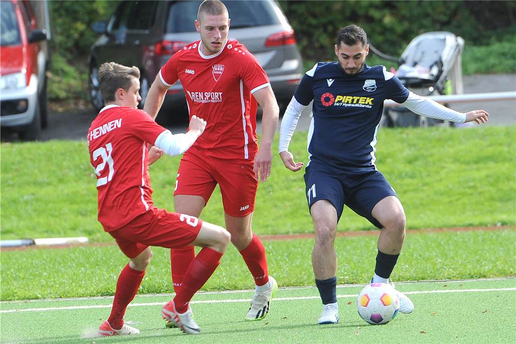 Der SC Hennen hat gegen den SV Deilinghofen-Sundwig mit 5:0 gewonnen.