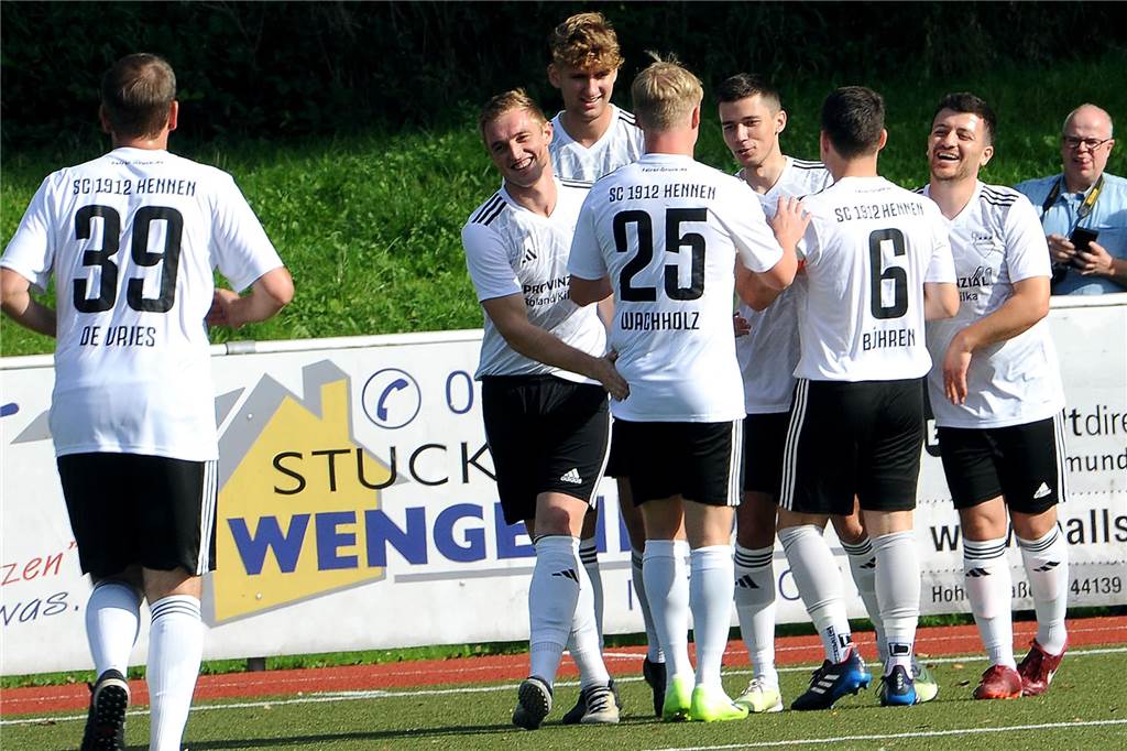 Der SC Hennen steht zum wiederholten Mal vor einem Auswärtsspiel - diesmal beim FC Wetter.
