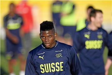 Der Schalker Breel Embolo will mit der Schweiz mutig auftreten.