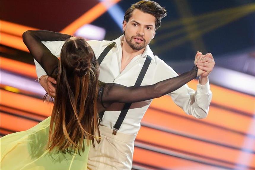 Aus bei „Let's Dance“ für Jimi Blue Ochsenknecht Der Schauspieler Jimi Blue Ochsenknecht kann nicht mehr aufs „Let's dance“-Parkett. Foto: Rolf Vennenbernd