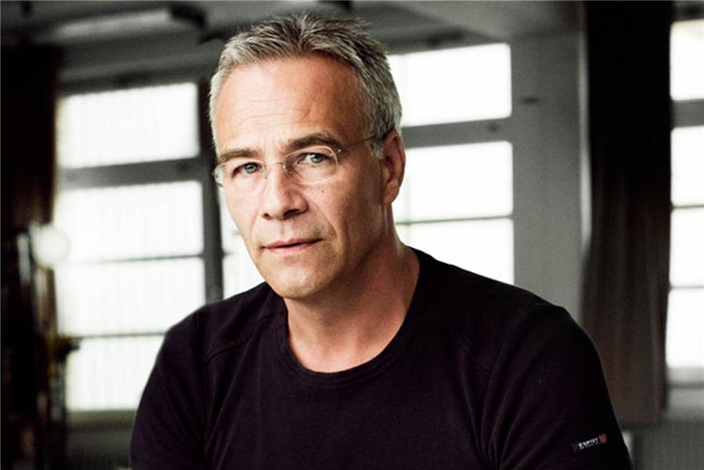 Der Schauspieler Klaus J. Behrendt war vor seiner Schauspielkarriere Bergmann in Ibbenbüren.