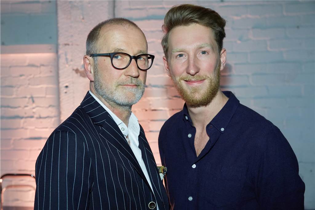Louis Klamroth übernimmt „Hart aber fair“: Wer ist der neue Mann der ARD? Der Schauspieler Peter Lohmeyer zusammen mit seinem Sohn Louis Klamroth.