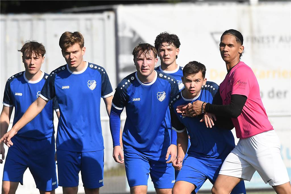 Der sechste Spieltag hatte gleich zwei Derbys zu bieten. Fotograf Volker Engel war vor Ort.