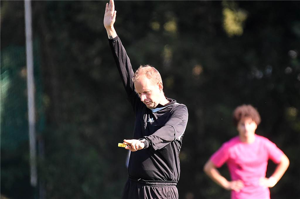 Der sechste Spieltag hatte gleich zwei Derbys zu bieten. Fotograf Volker Engel war vor Ort.