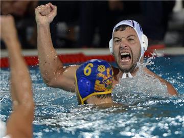 Der Serbe Filip Filipovic jubelt über den erneuten Titelgewinn. Foto: Tamas Kovacs