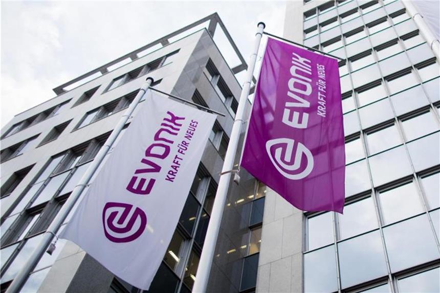Evonik bestätigt nach Gewinnsprung Jahresziele Der Spezialchemiekonzern Evonik hat seinen Gewinn im ersten Quartal deutlich gesteigert. Foto: Rolf Vennenbernd/Archiv