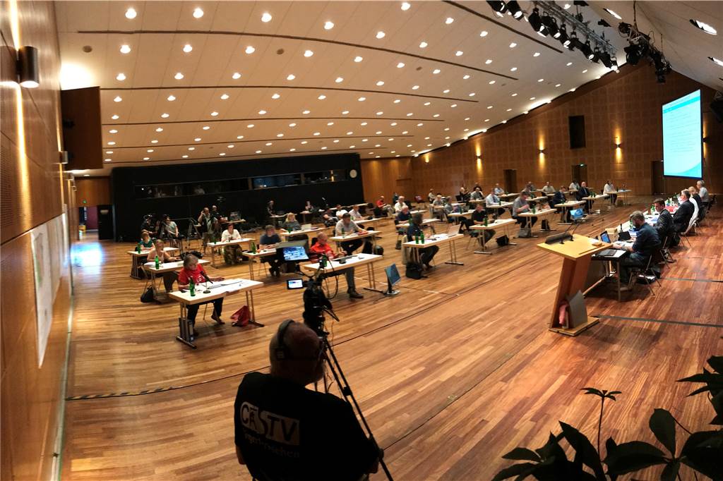 Grüner Antrag für Mehrweg-Windeln: Historisch albern oder sinnvoll? Der Stadtrat tagte wegen des Coronavirus zum zweiten Mal in der Stadthalle.
