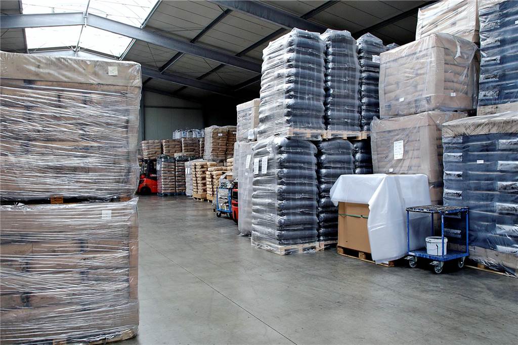 Firma PentaCarbon handelt mit Hochtechnologie-Produkt Der Standort Haltern dient der Warenlogistik, nicht der Produktion.