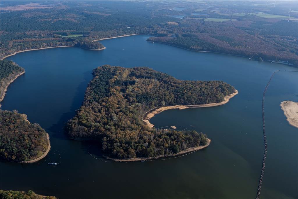 Trotz Trockenheit wird Wasser im Kreis RE nicht knapp - aus einem bestimmten Grund Der Stausee in Haltern (Foto) und die Talsperre in Hullern sind gemeinsam aktuell zu 72 Prozent gefüllt. Das sind insgesamt 22,7 Millionen Kubikmeter.